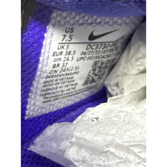 NIKE WOMENS ZOOM WINFLO 8 SHIELD RUNNING SHOES SNEAKER Water Repellent 7.5 - Picture 8 of 8